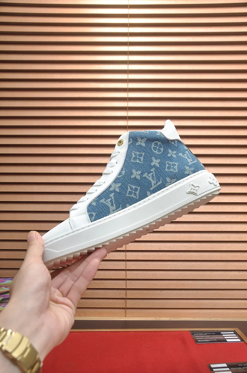 Men's shoes 💰600💶[LOUIS VUITTON] Original order price (mesh lining) new model 🍀LV Louis Vuitton * - top version of LV classic trendy shoes! Made of imported original cowhide, water-dyed cowhide lining, and original wear-resistant rubber outsole! High quality products! Code number 38-45 (45 is custom-made and cannot be returned or exchanged)
